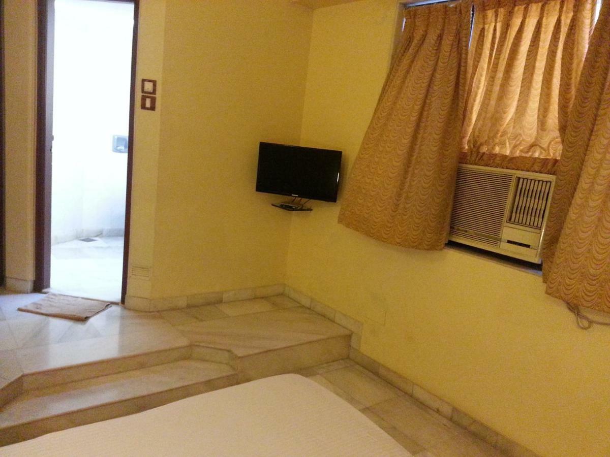 Hotel Ashray International, Sion - Near Bkc Mumbai Rum bild